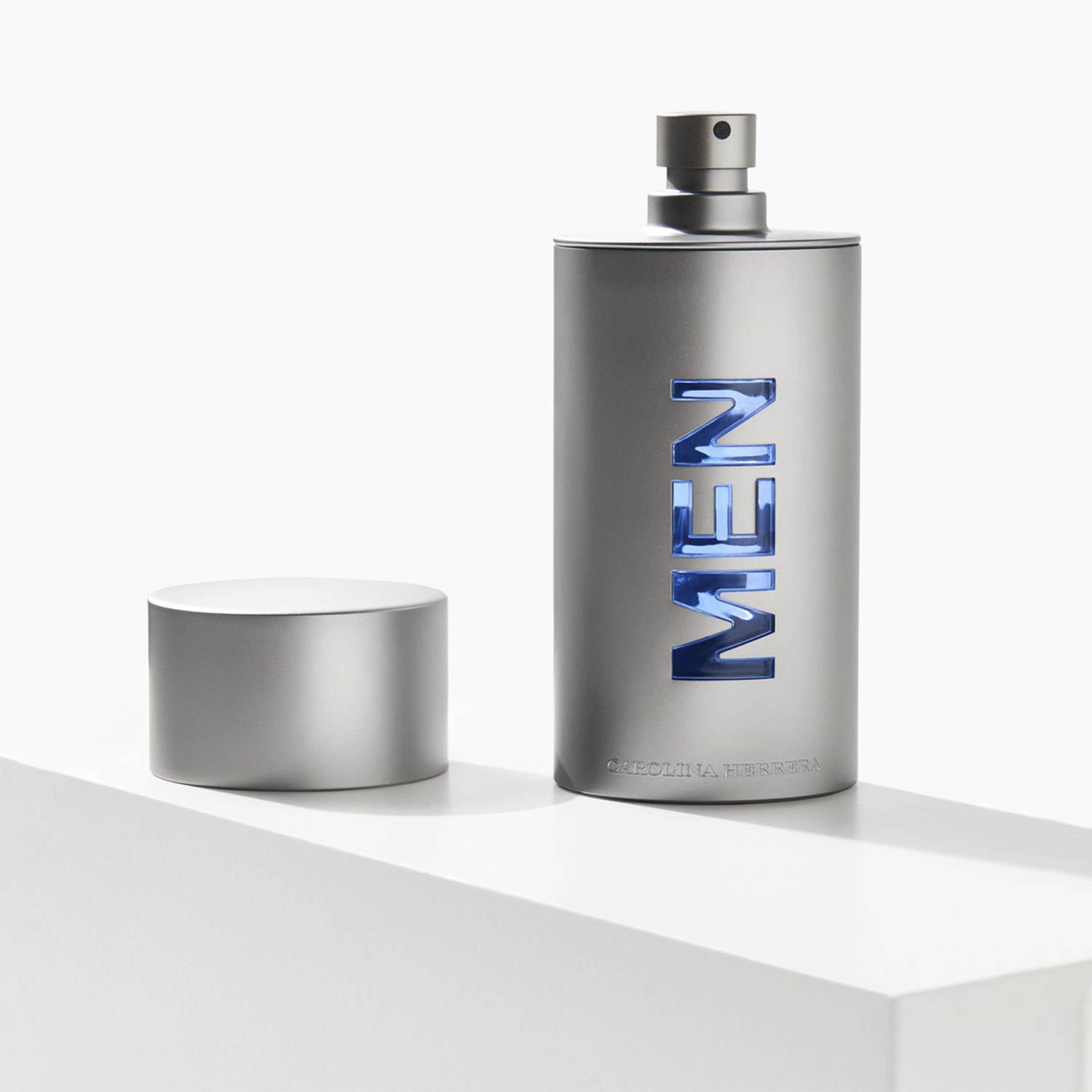 Carolina Herrera 212 Men 100ml - Perfume The Fragrance review and price